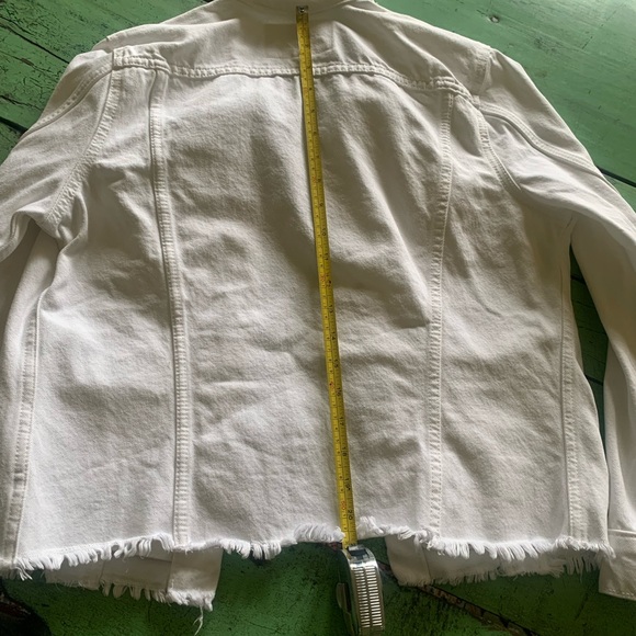 Lucky Brand white denim jacket medium - Picture 4 of 5